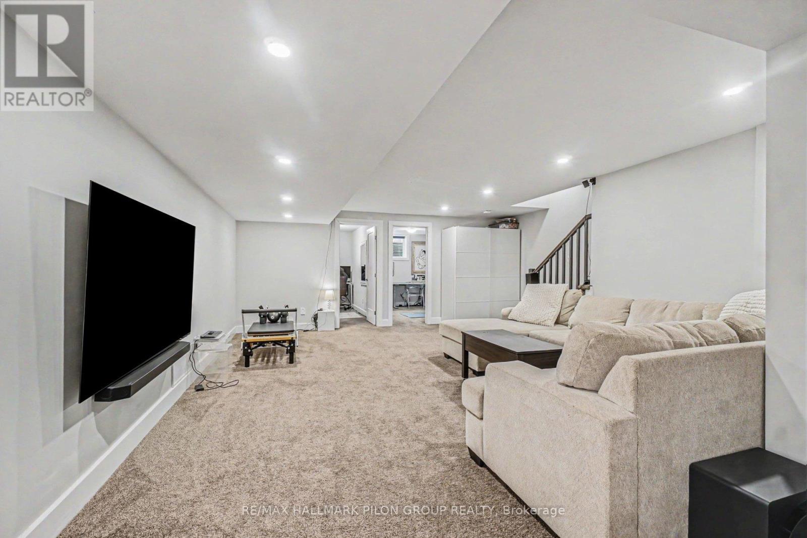 618 Mikinak Road, Ottawa, Ontario  K1K 3X7 - Photo 22 - X13416904