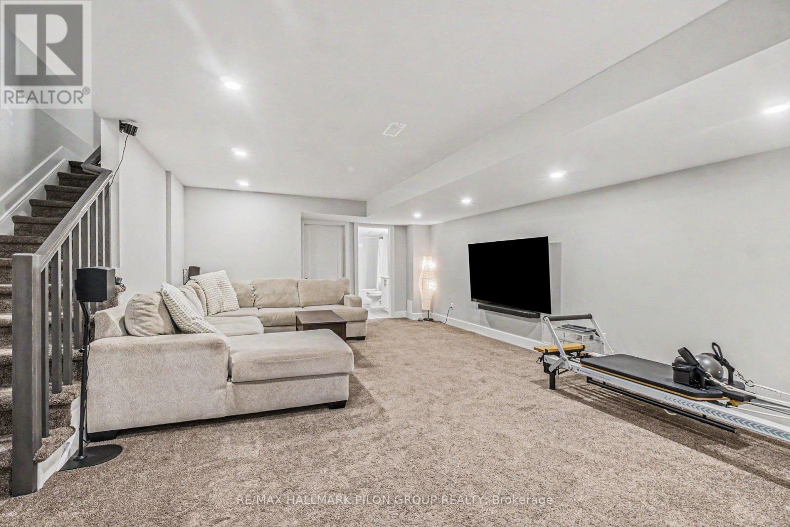 618 Mikinak Road, Ottawa, Ontario  K1K 3X7 - Photo 23 - X13416904