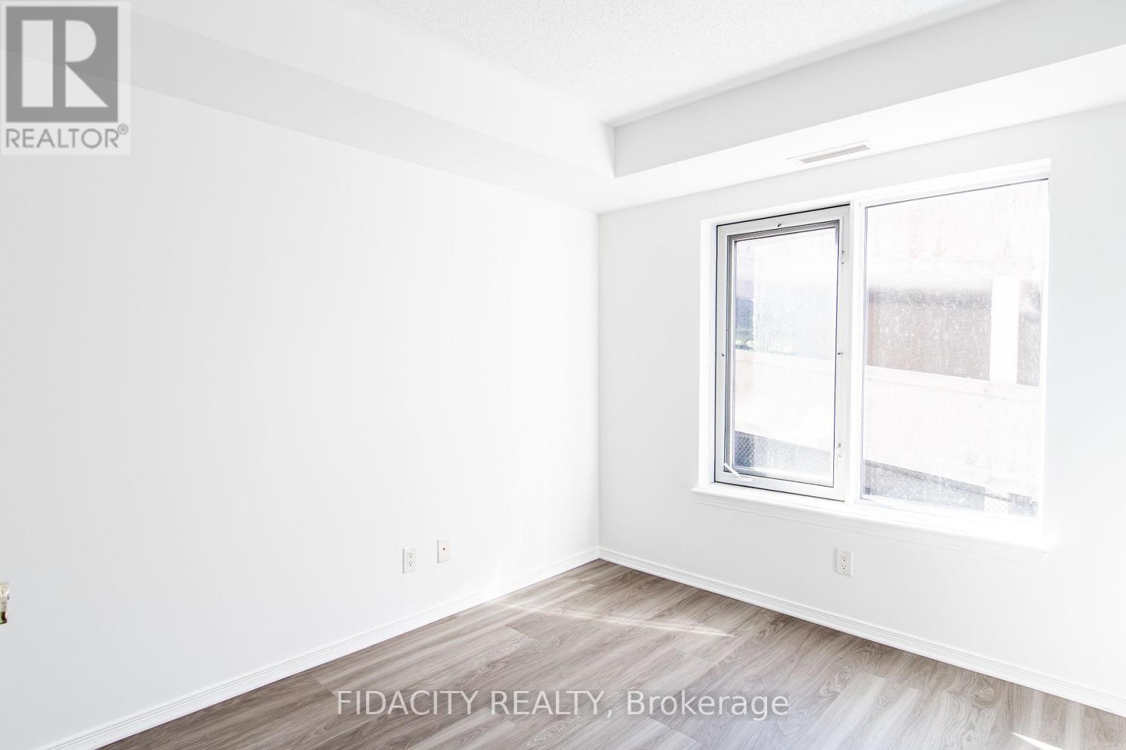 2a - 310 Central Park Drive, Ottawa, Ontario  K2C 4G4 - Photo 10 - X13416928