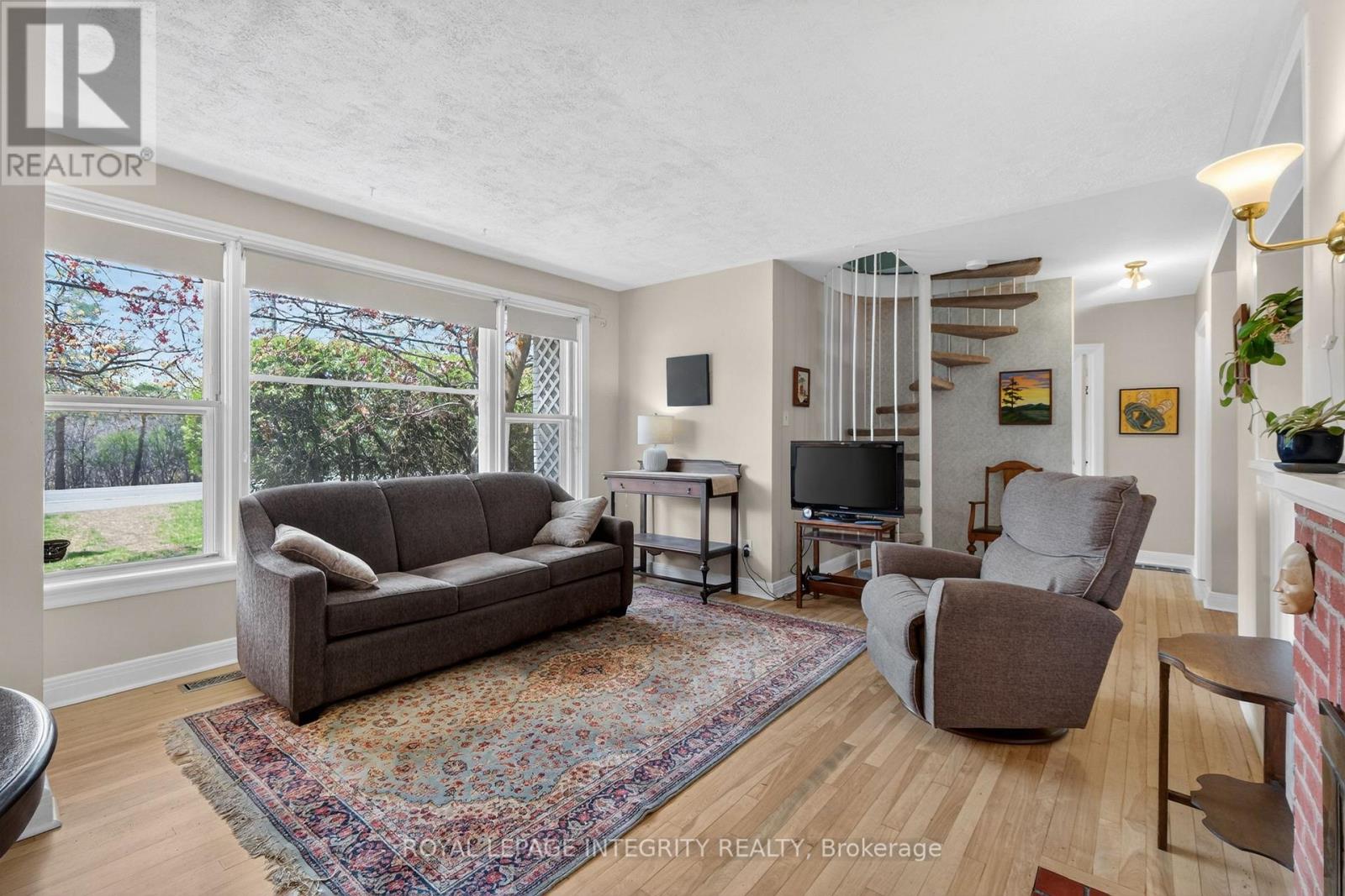 957 Blair Road, Ottawa, Ontario  K1J 7M9 - Photo 17 - X13416976