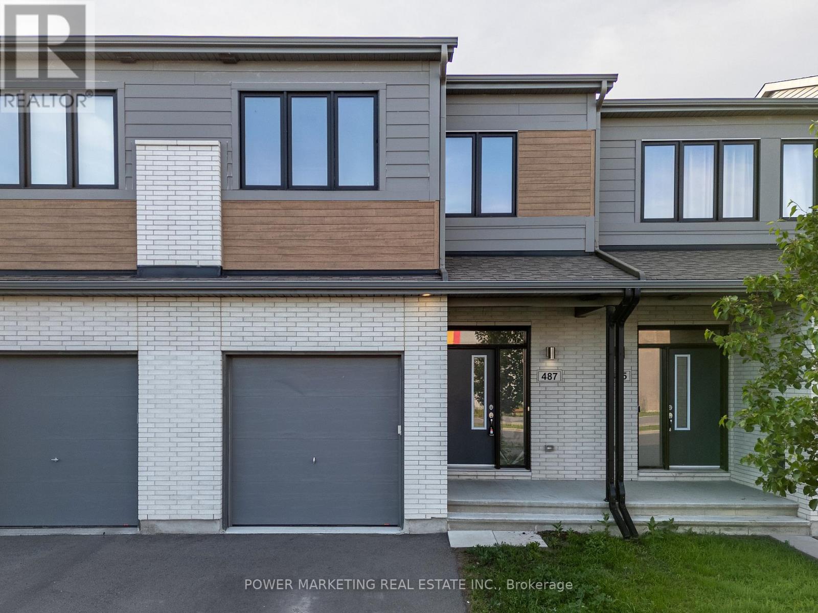 487 Cope Drive, Ottawa, Ontario  K2S 1B6 - Photo 1 - X13417024
