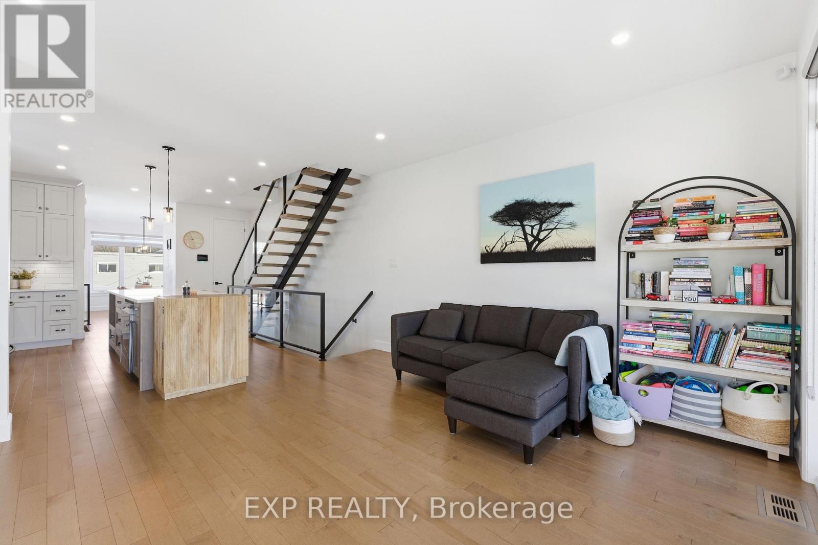 158 Marier Avenue, Ottawa, Ontario  K1L 5S1 - Photo 16 - X13417054
