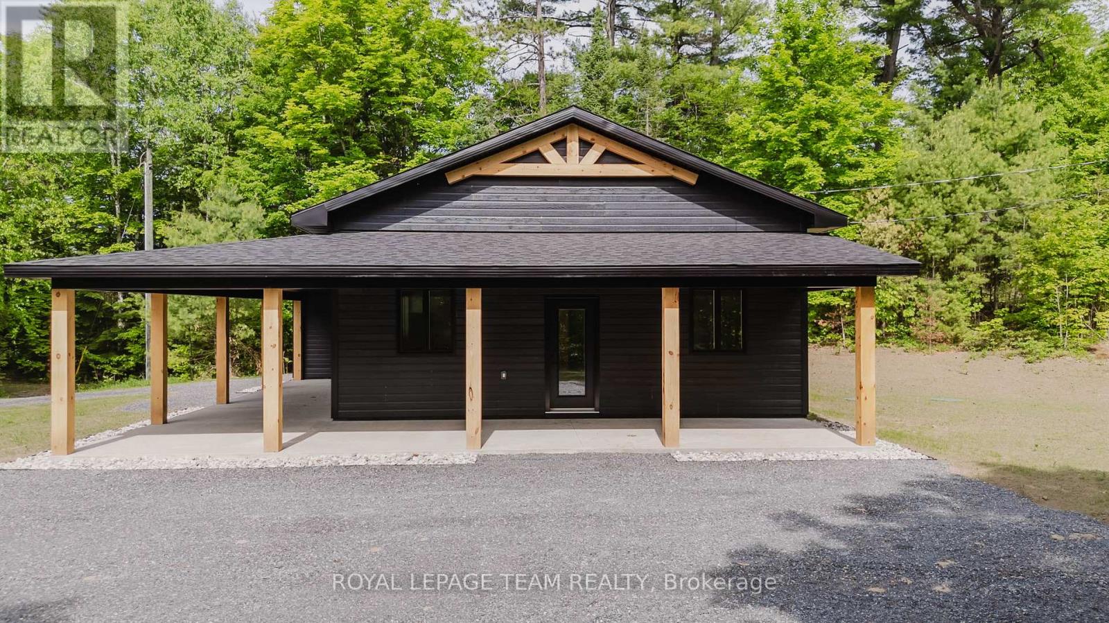 104 Fire Hall Crescent, Lanark Highlands, Ontario  K0G 1K0 - Photo 2 - X13417594