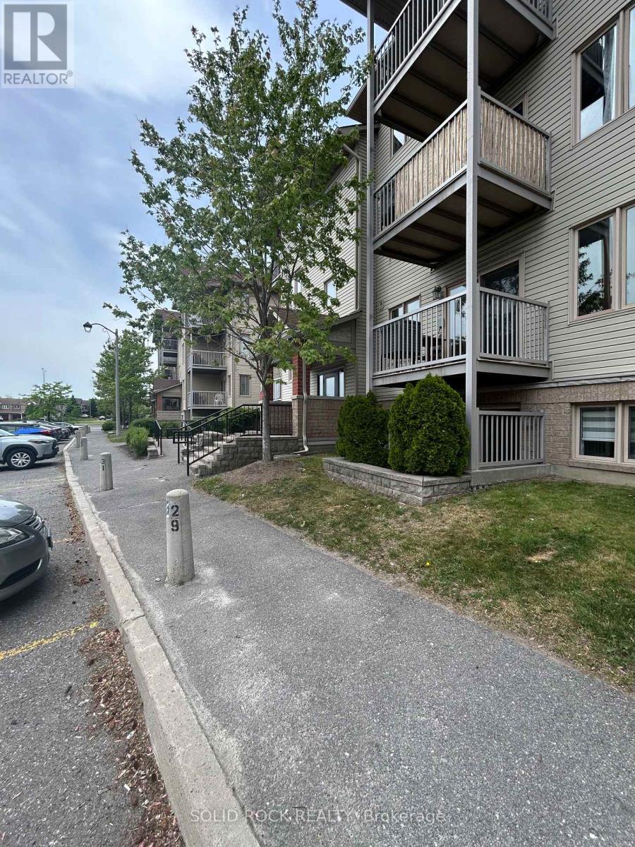 1 - 305 Cresthaven Drive, Ottawa, Ontario  K2G 4R5 - Photo 25 - X13417646