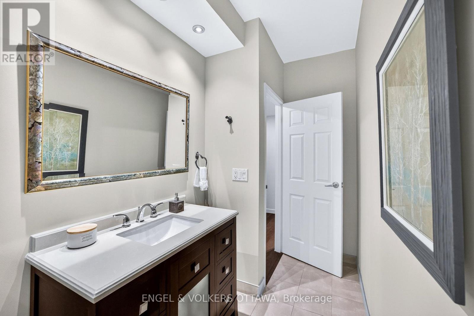 2404 - 160 George Street, Ottawa, Ontario  K1N 9M2 - Photo 42 - X13417762