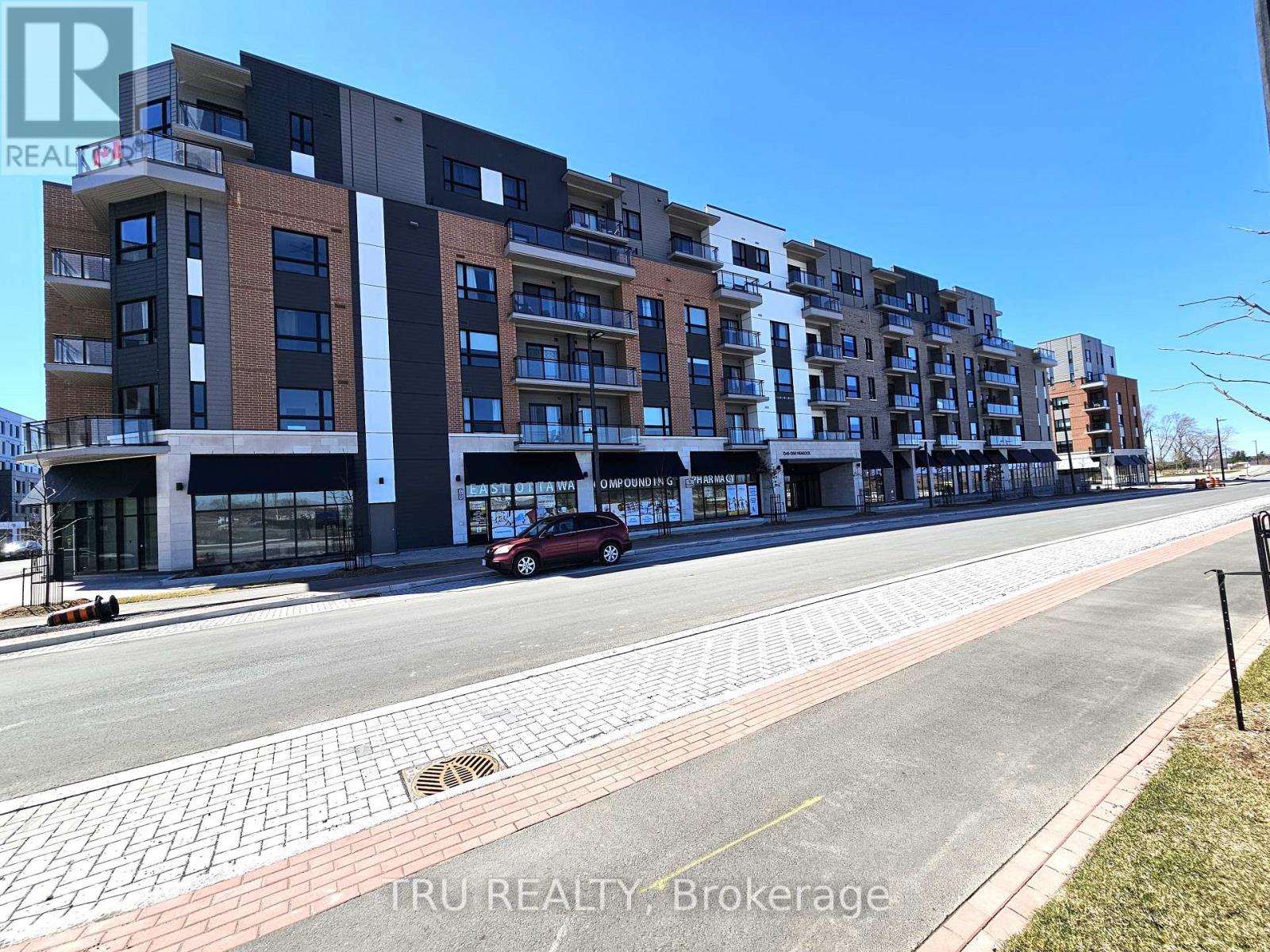 212 - 1350 Hemlock Road, Ottawa, Ontario  K1K 5C2 - Photo 2 - X13417852