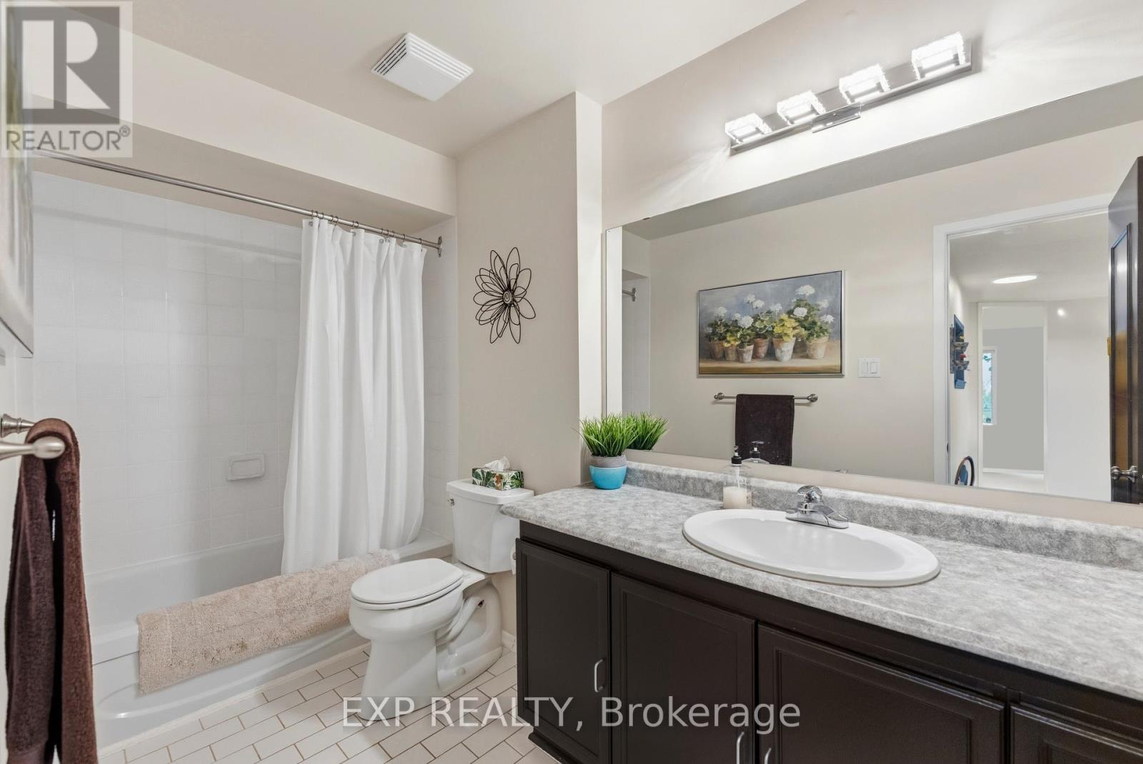 7 - 2 Stonebank Crescent, Ottawa, Ontario  K2H 9M1 - Photo 24 - X13253600