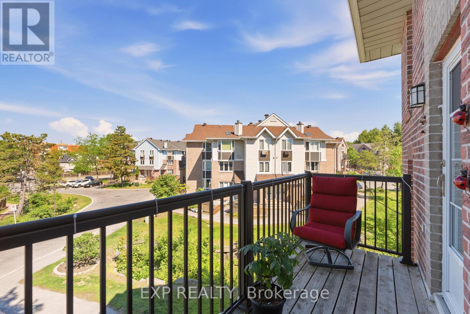 7 - 2 Stonebank Crescent, Ottawa, Ontario  K2H 9M1 - Photo 27 - X13253600