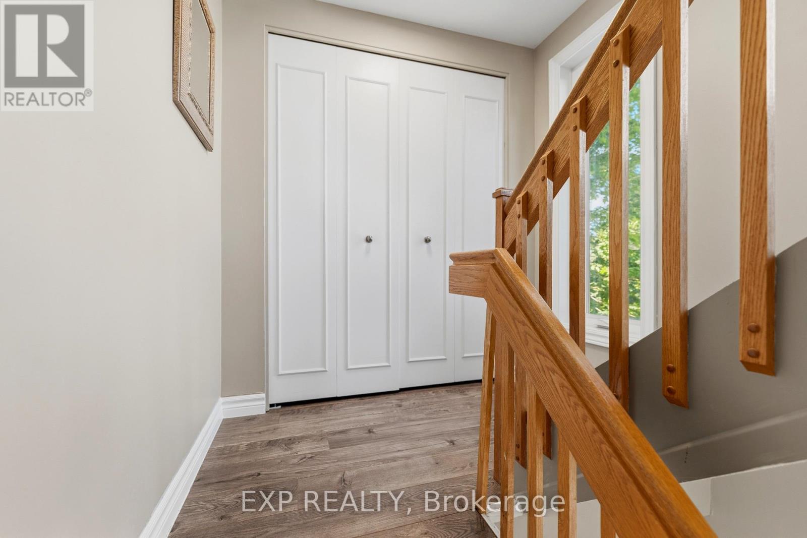 7 - 2 Stonebank Crescent, Ottawa, Ontario  K2H 9M1 - Photo 9 - X13253600