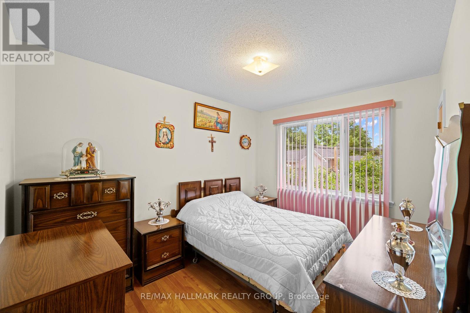 839 Weston Drive, Ottawa, Ontario  K1G 1W5 - Photo 11 - X13418076