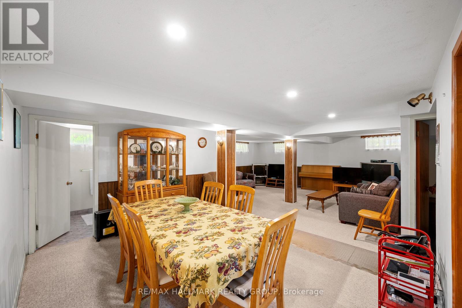 839 Weston Drive, Ottawa, Ontario  K1G 1W5 - Photo 17 - X13418076