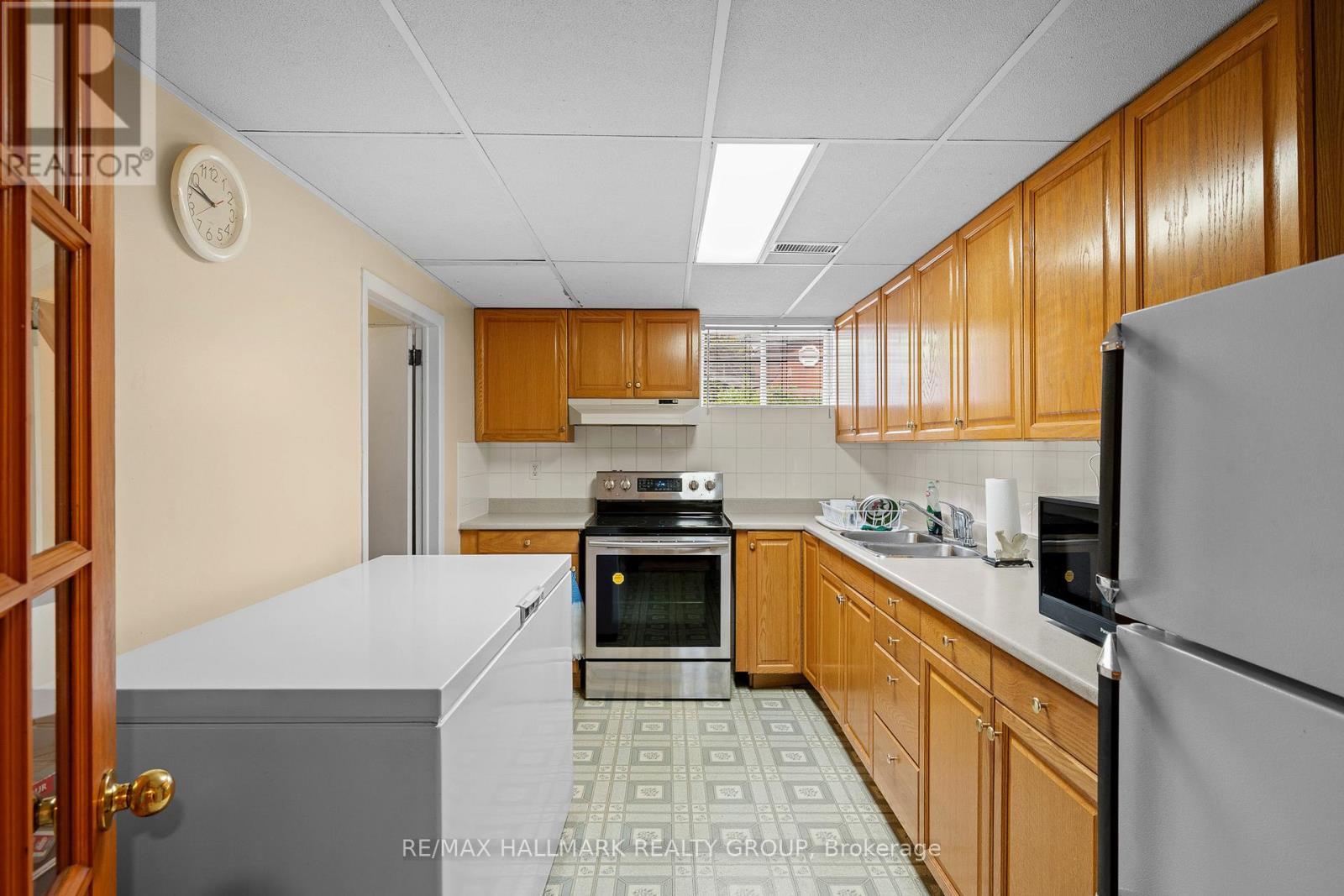 839 Weston Drive, Ottawa, Ontario  K1G 1W5 - Photo 19 - X13418076