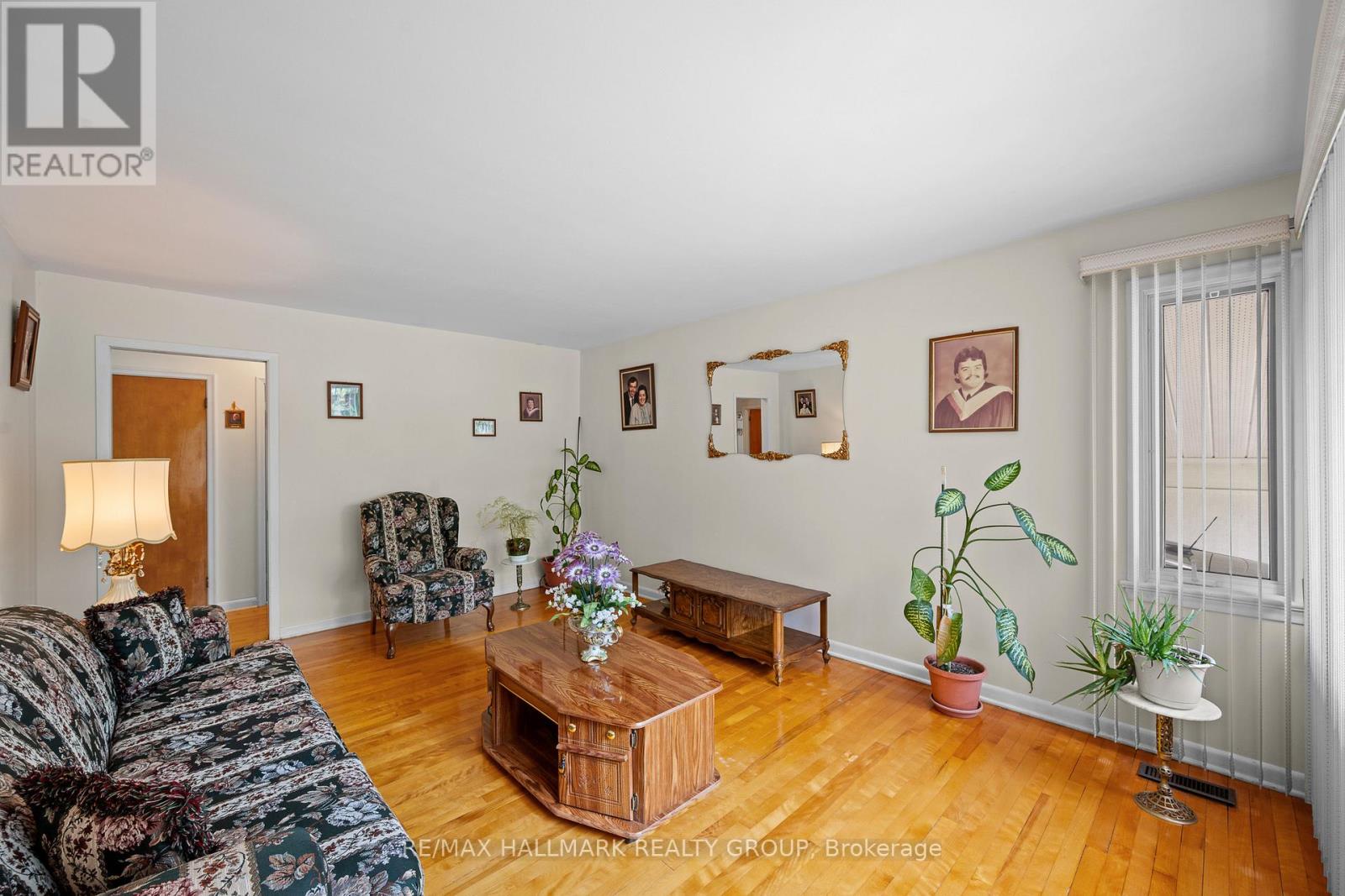 839 Weston Drive, Ottawa, Ontario  K1G 1W5 - Photo 6 - X13418076
