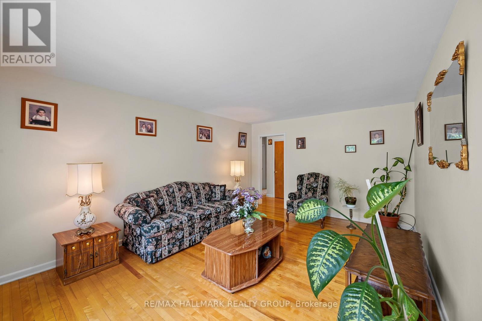 839 Weston Drive, Ottawa, Ontario  K1G 1W5 - Photo 7 - X13418076