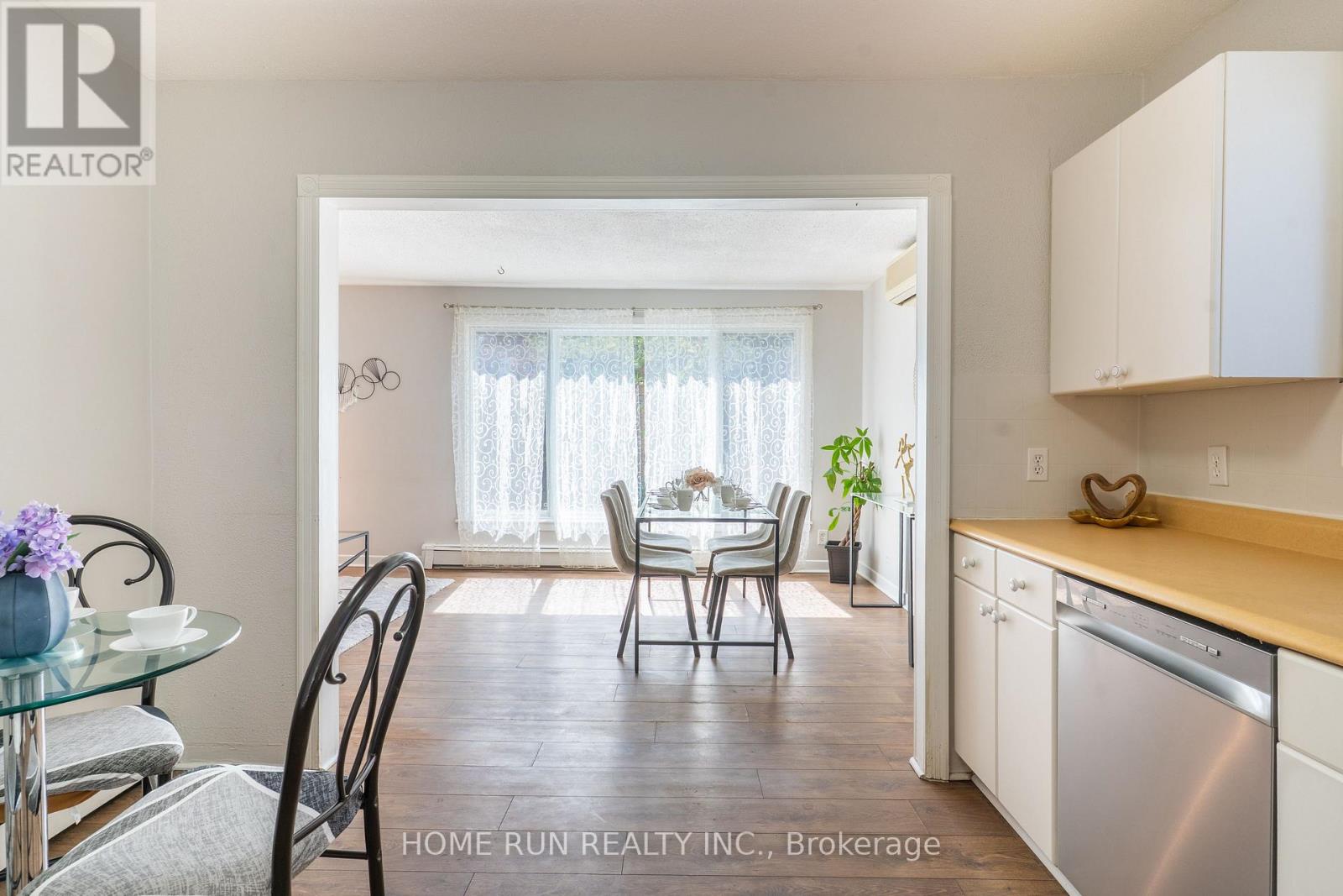 313 Savard Avenue S, Ottawa, Ontario  K1L 7S1 - Photo 11 - X13418184