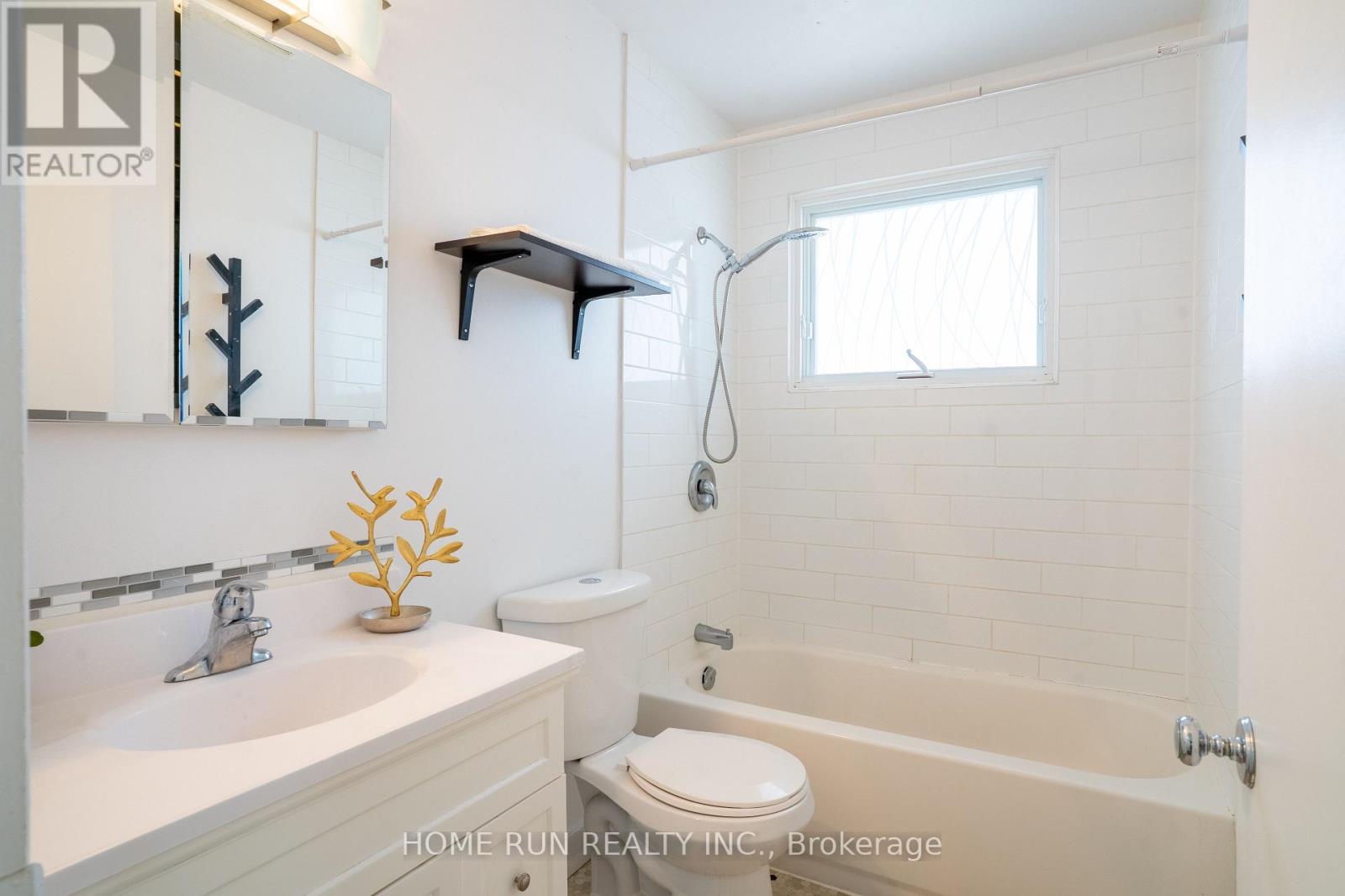 313 Savard Avenue S, Ottawa, Ontario  K1L 7S1 - Photo 17 - X13418184