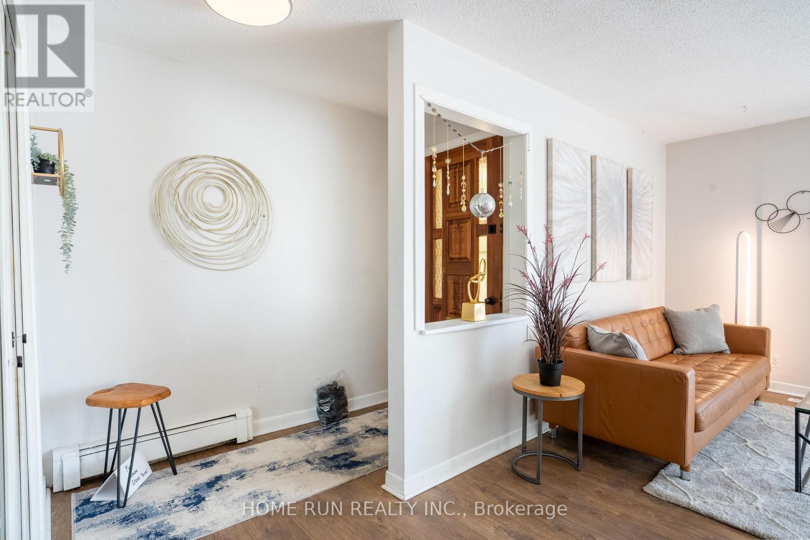 313 Savard Avenue S, Ottawa, Ontario  K1L 7S1 - Photo 2 - X13418184
