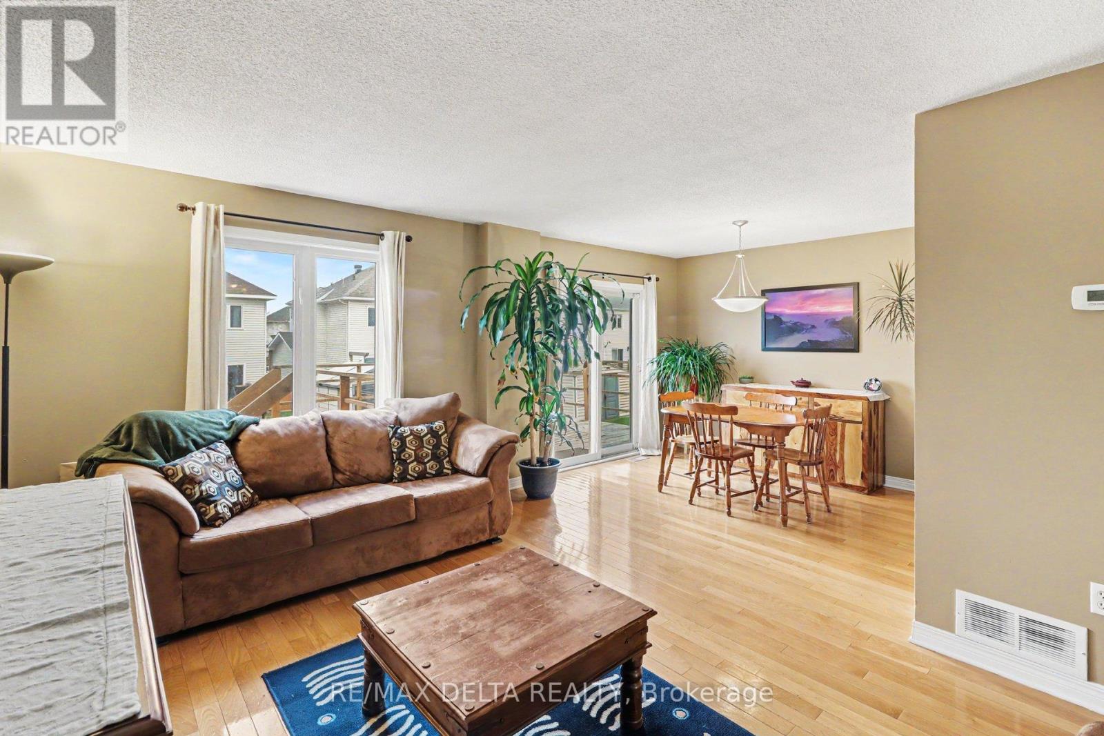 169 Louise Street, Clarence-Rockland, Ontario  K4K 1R8 - Photo 13 - X13418396