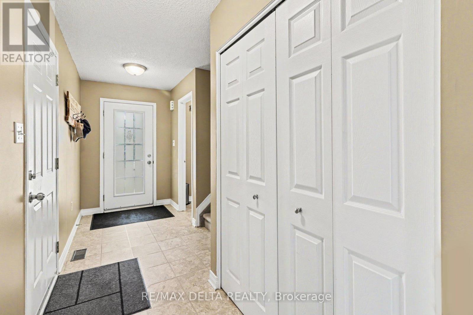 169 Louise Street, Clarence-Rockland, Ontario  K4K 1R8 - Photo 8 - X13418396