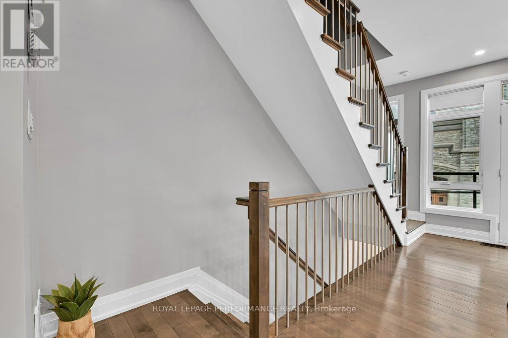 80 Empress Avenue, Ottawa, Ontario  K1R 7G2 - Photo 10 - X13418442