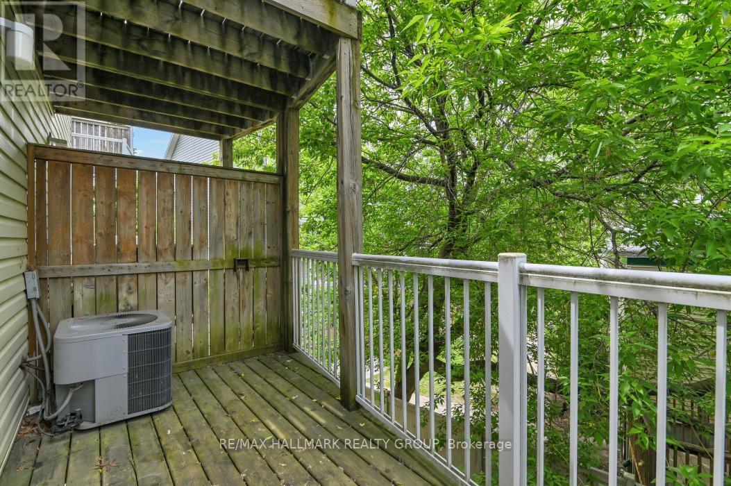39 Strathaven Private, Ottawa, Ontario  K1J 1K7 - Photo 10 - X13418660