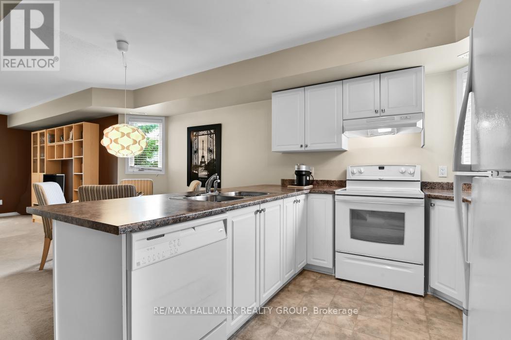 39 Strathaven Private, Ottawa, Ontario  K1J 1K7 - Photo 15 - X13418660