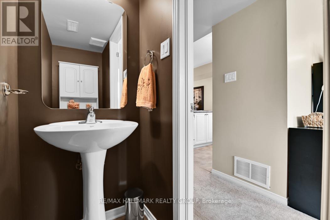 39 Strathaven Private, Ottawa, Ontario  K1J 1K7 - Photo 21 - X13418660