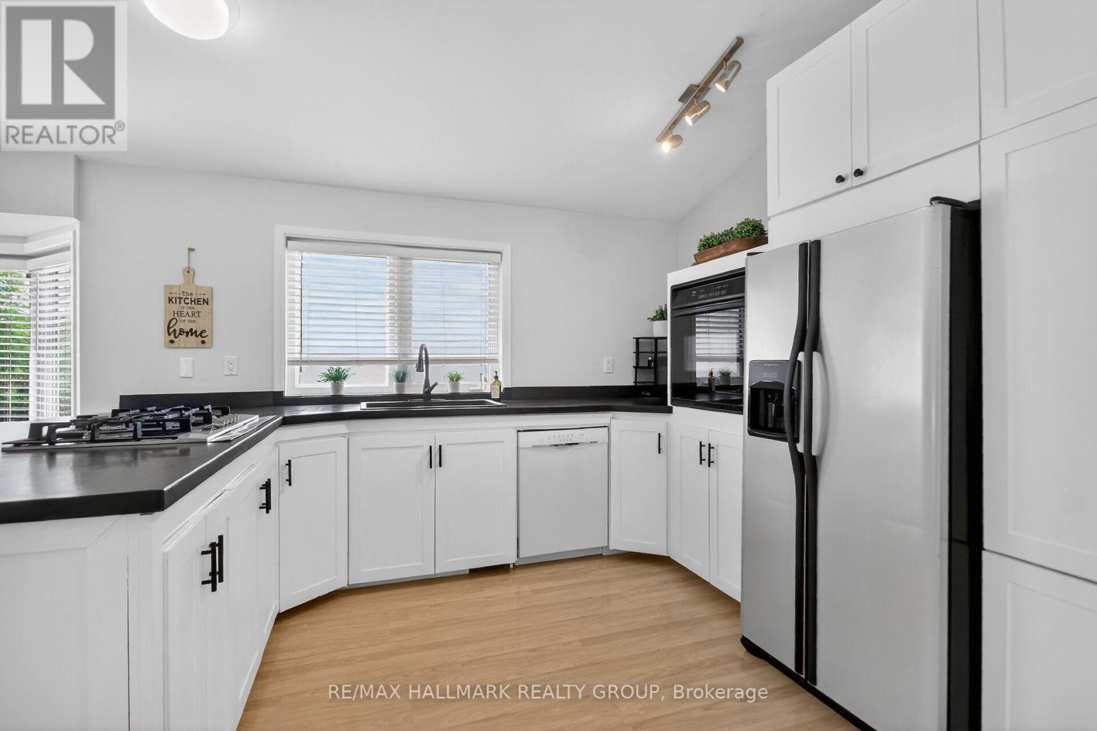 7414 Dawn Tara Drive, Ottawa, Ontario  K4P 1P4 - Photo 8 - X13418690