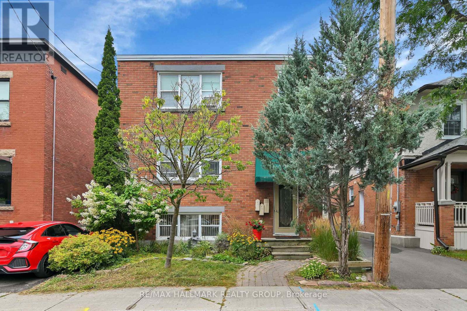 UNIT 2 - 55 IVY CRESCENT, Ottawa, Ontario