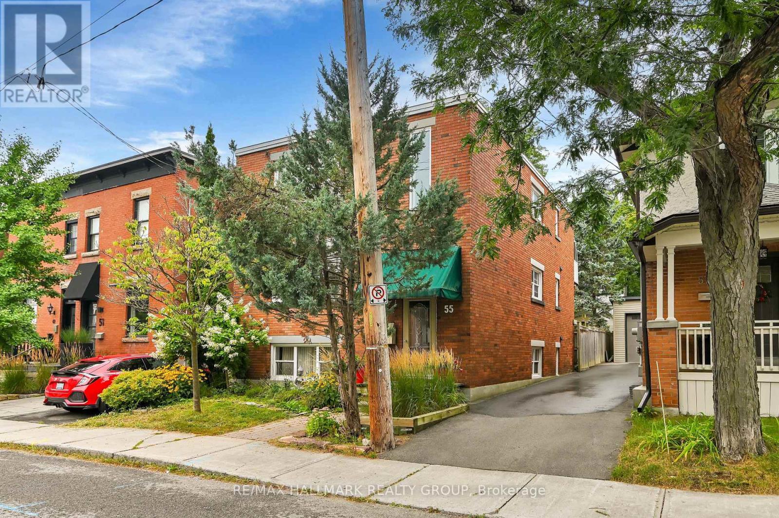 Unit 2 - 55 Ivy Crescent, Ottawa, Ontario  K1M 1Y1 - Photo 2 - X13418696