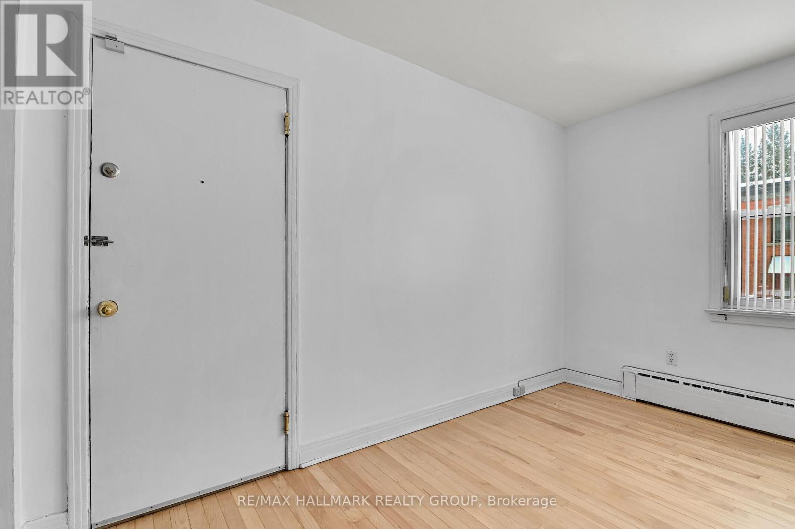 Unit 2 - 55 Ivy Crescent, Ottawa, Ontario  K1M 1Y1 - Photo 4 - X13418696
