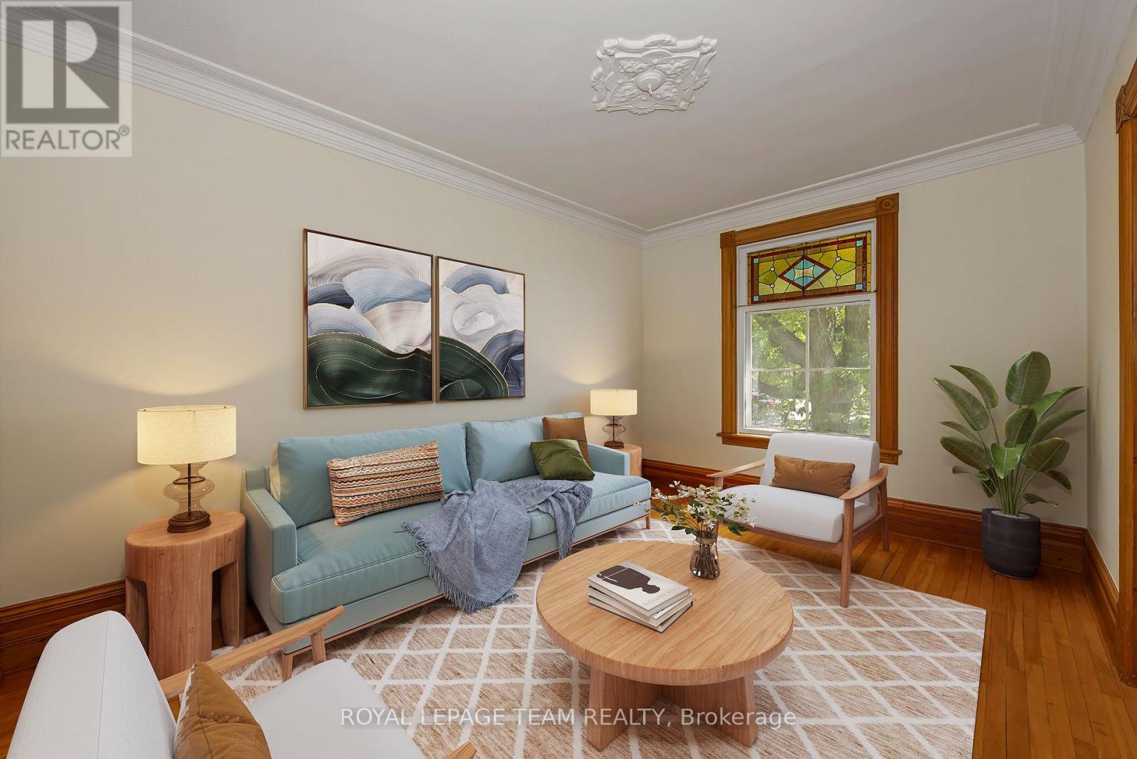 537 Gilmour Street, Ottawa, Ontario  K1R 5L5 - Photo 6 - X13418814