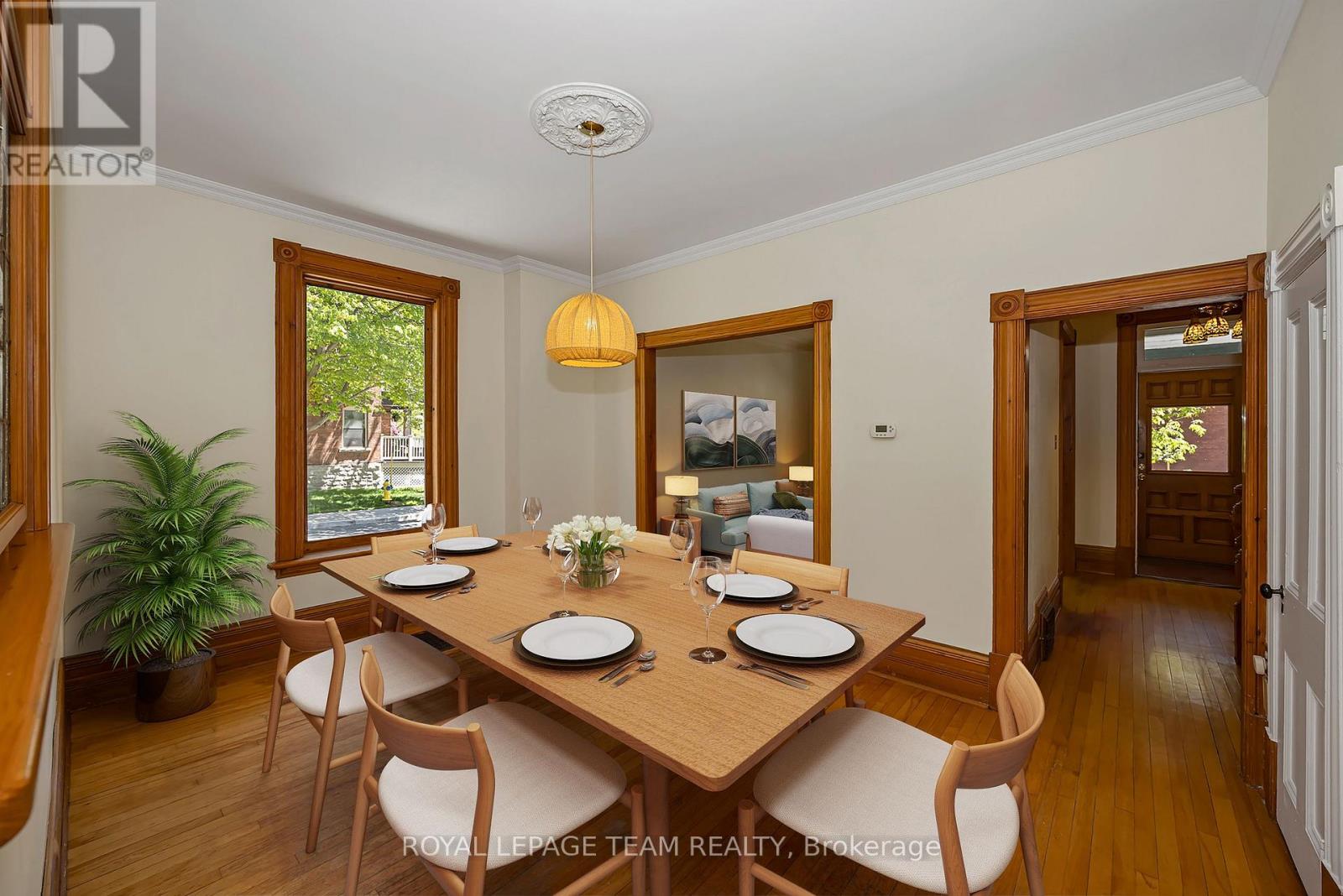 537 Gilmour Street, Ottawa, Ontario  K1R 5L5 - Photo 8 - X13418814