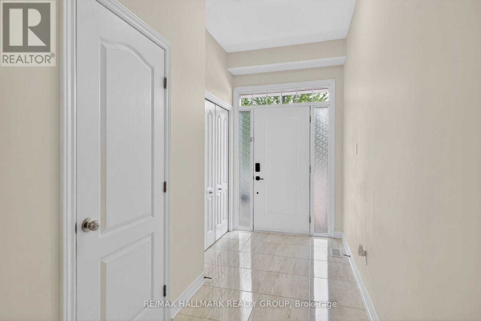 163 Highbury Park Drive, Ottawa, Ontario  K2J 5Y1 - Photo 4 - X13418858