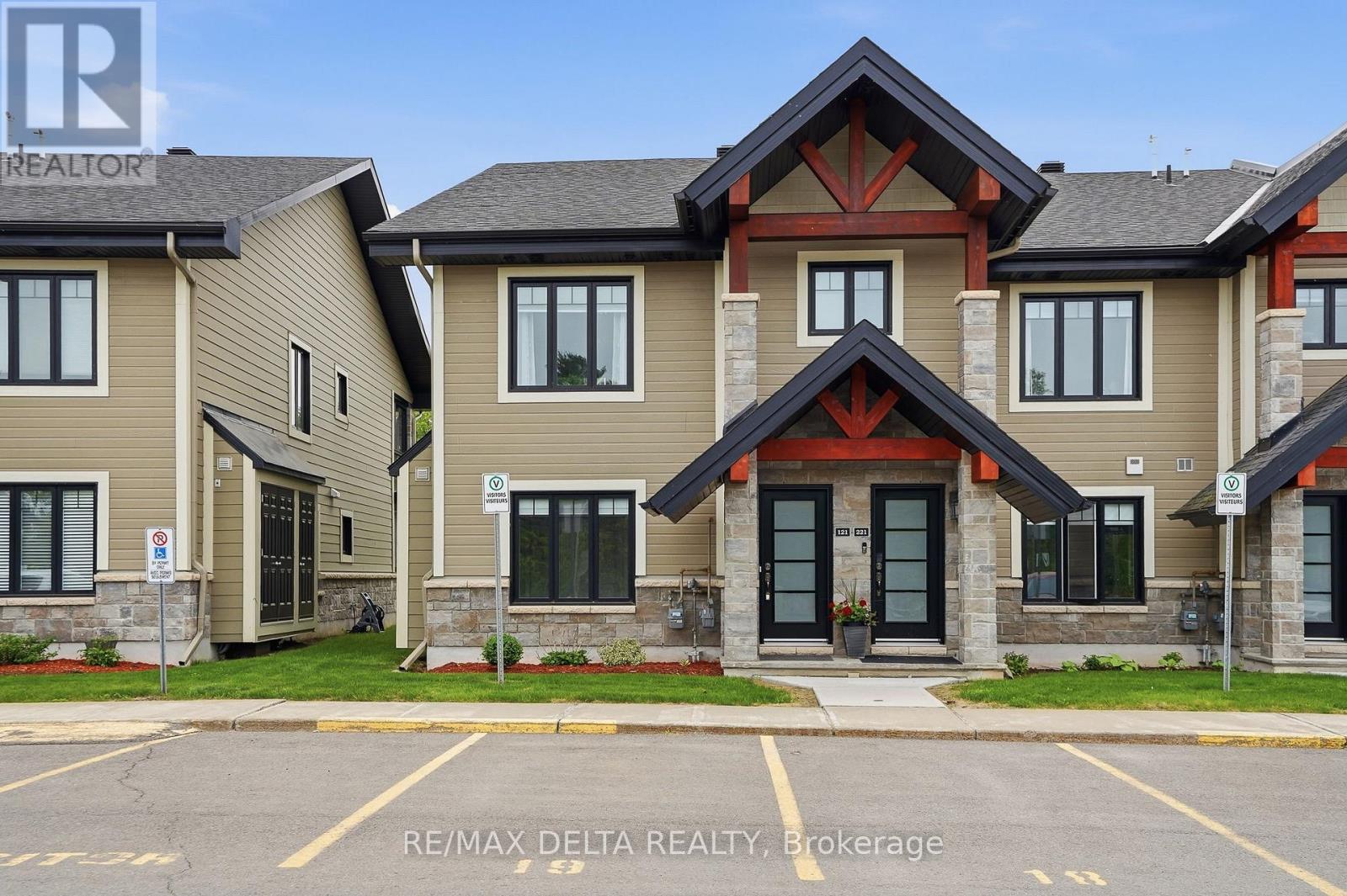 121 - 292 MASTERS LANE, Clarence-Rockland, Ontario