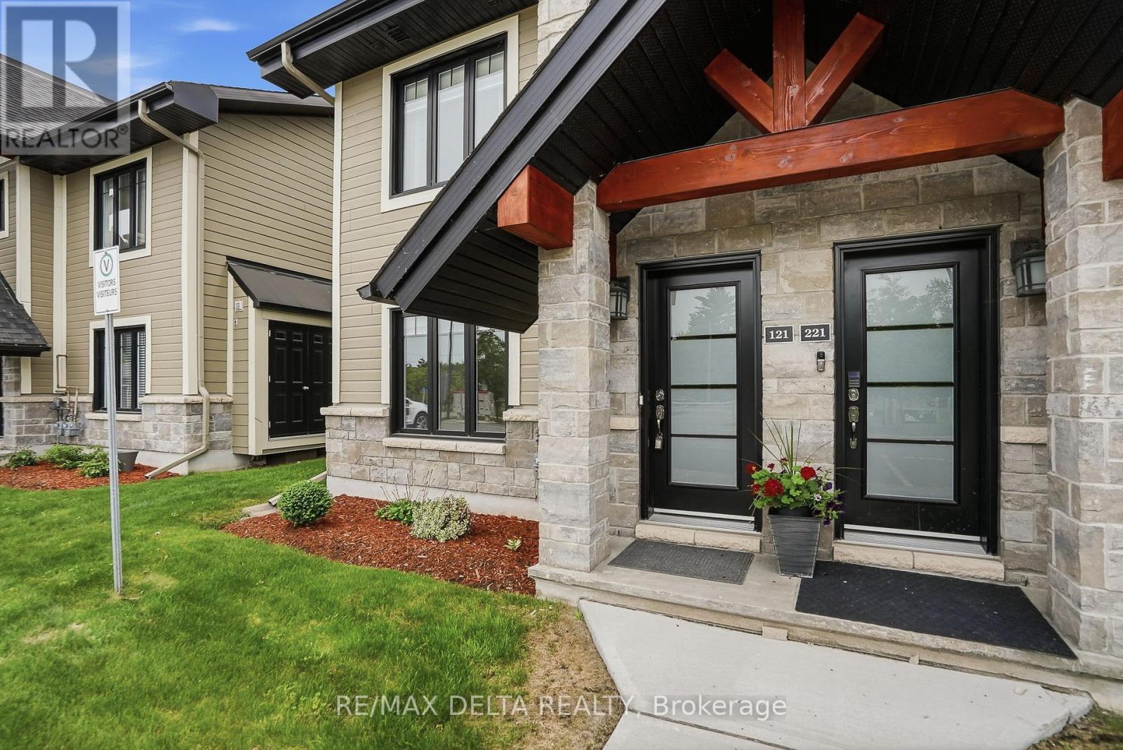 121 - 292 Masters Lane, Clarence-Rockland, Ontario  K4K 0K5 - Photo 3 - X13418996