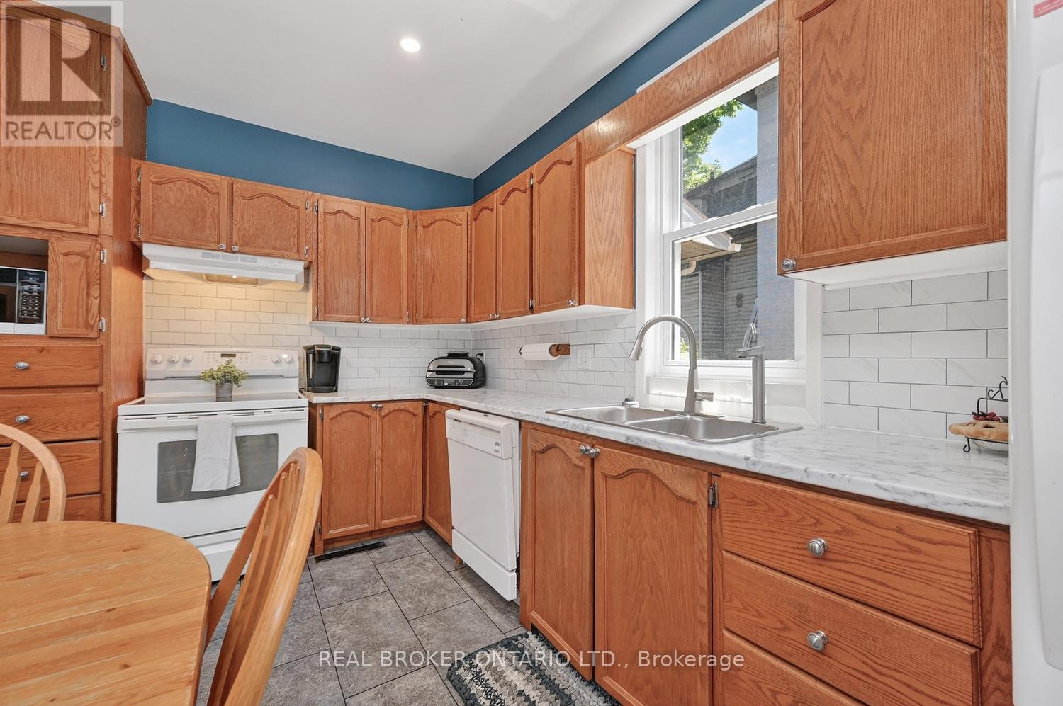 39 Mcewen Avenue, Smiths Falls, Ontario  K7A 2K2 - Photo 14 - X13419096