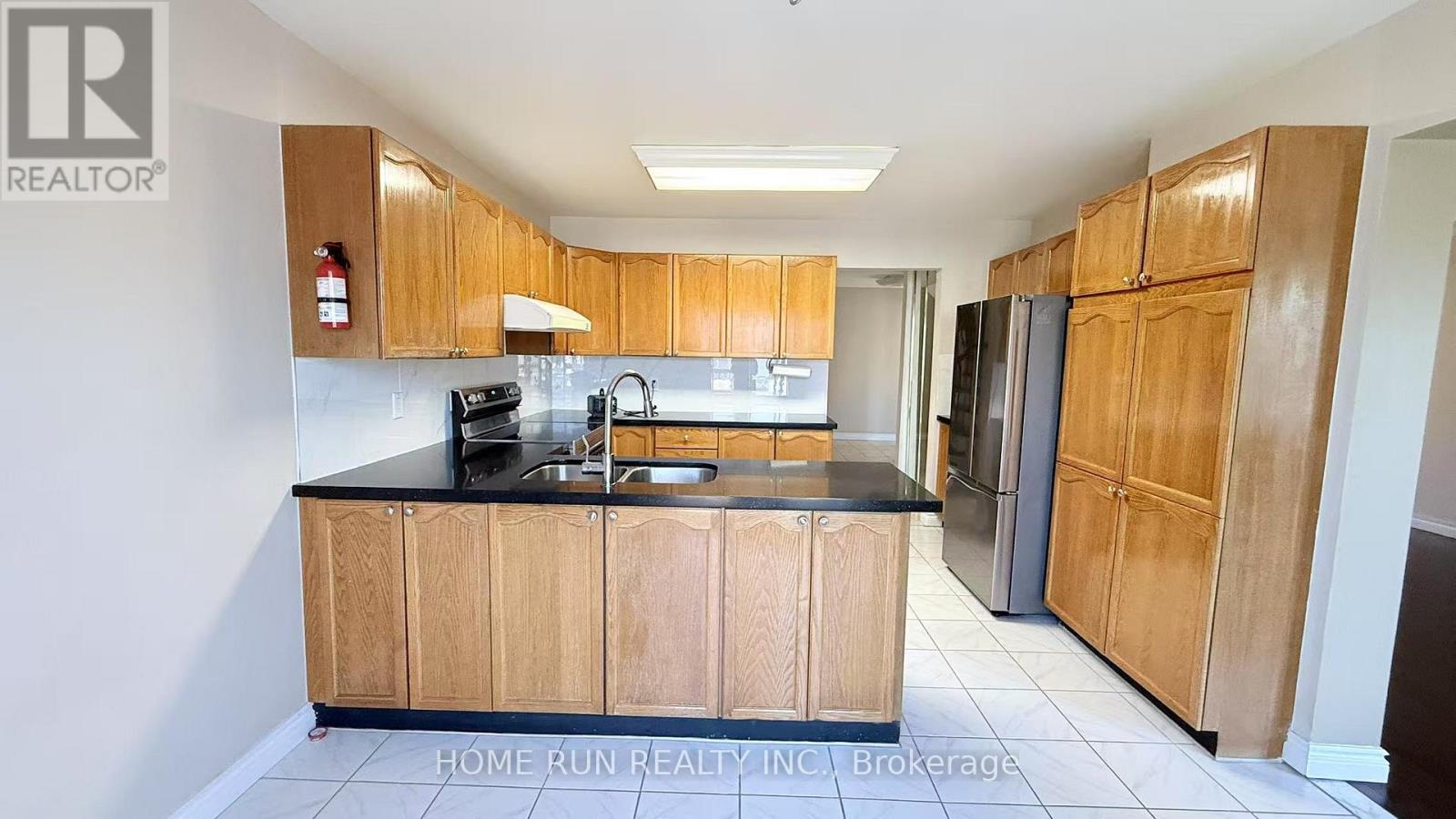2067 Legrand Crescent, Ottawa, Ontario  K1E 3R1 - Photo 6 - X13419228