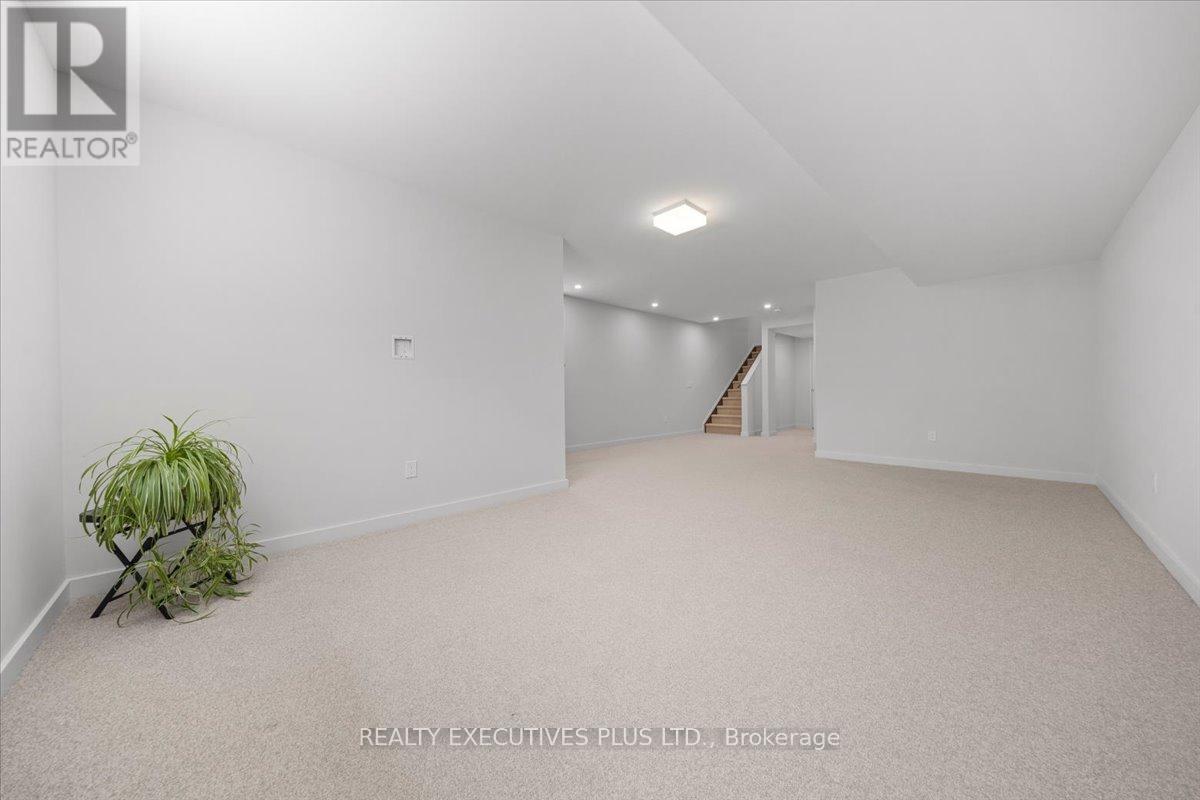 699 Honeydew Street, Ottawa, Ontario  K1X 0K5 - Photo 27 - X13419426