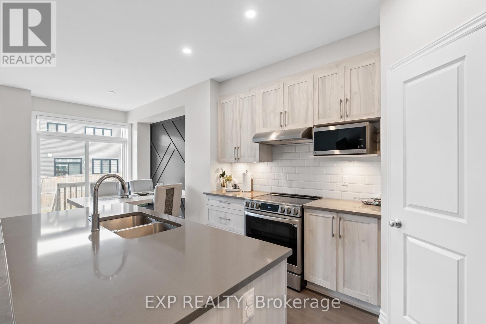 163 Angelonia Crescent, Ottawa, Ontario  K1T 3V9 - Photo 9 - X13419500