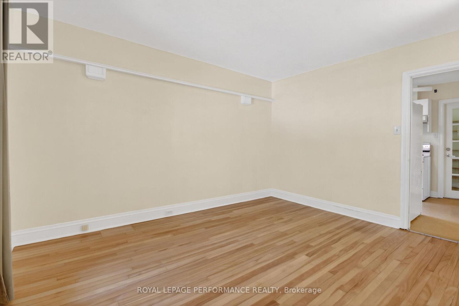 18 Harvard Avenue, Ottawa, Ontario  K1S 4Z3 - Photo 12 - X13419594
