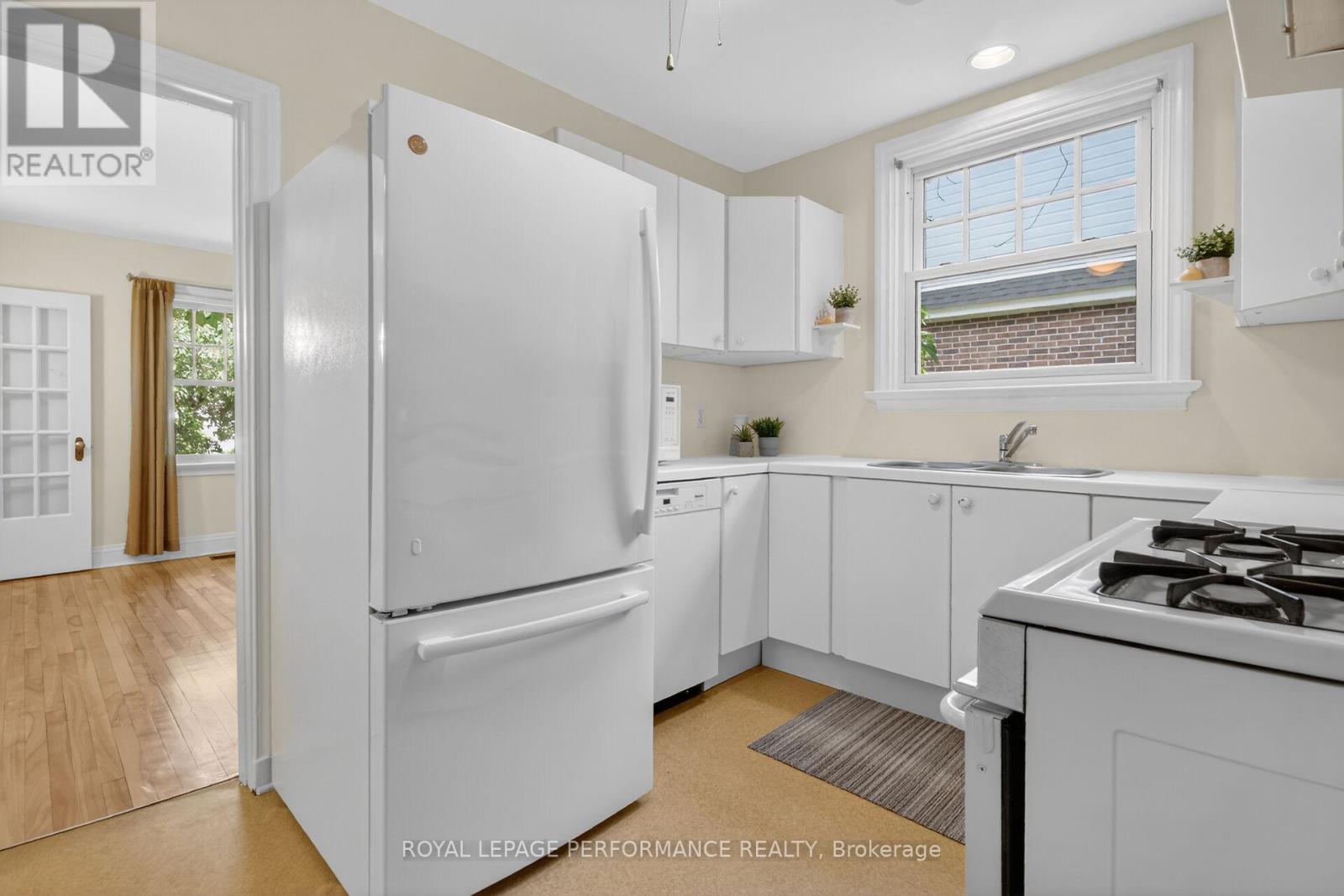18 Harvard Avenue, Ottawa, Ontario  K1S 4Z3 - Photo 16 - X13419594