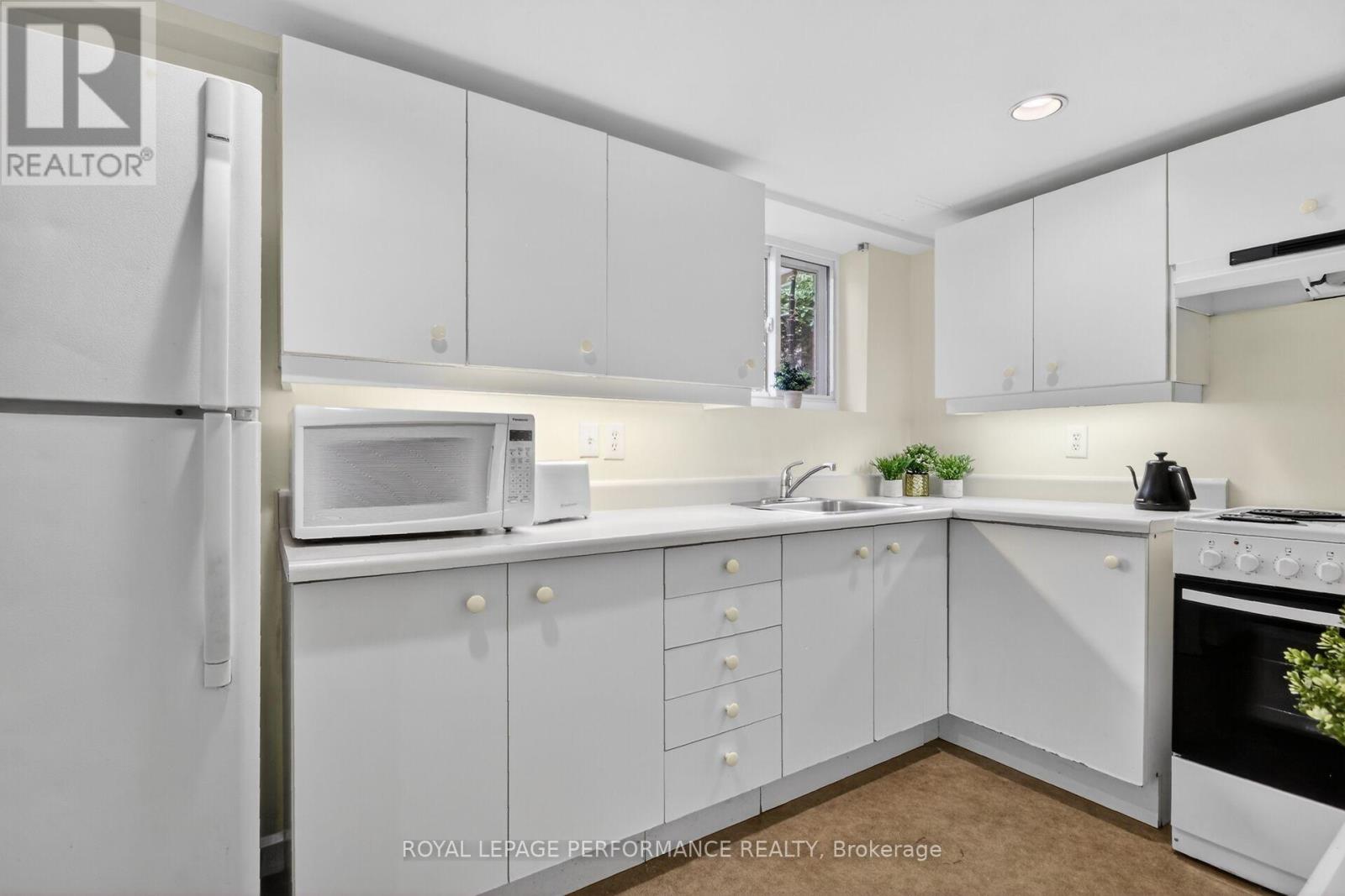 18 Harvard Avenue, Ottawa, Ontario  K1S 4Z3 - Photo 38 - X13419594