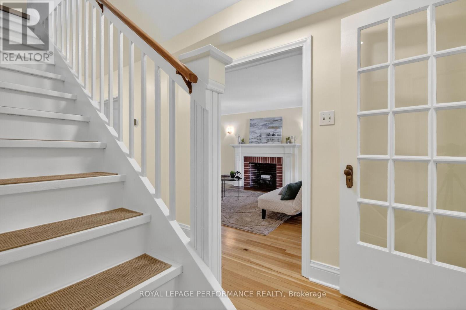 18 Harvard Avenue, Ottawa, Ontario  K1S 4Z3 - Photo 5 - X13419594