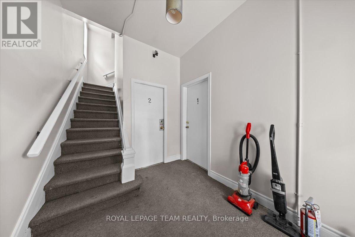 152 Glebe Avenue, Ottawa, Ontario  K1S 2C5 - Photo 3 - X13419610