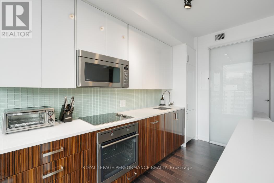 702 - 300 Lisgar Street, Ottawa, Ontario  K2P 0E2 - Photo 13 - X13419696