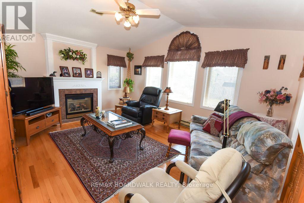 6617 Carriere Street, Ottawa, Ontario  K1C 4T6 - Photo 22 - X13419782