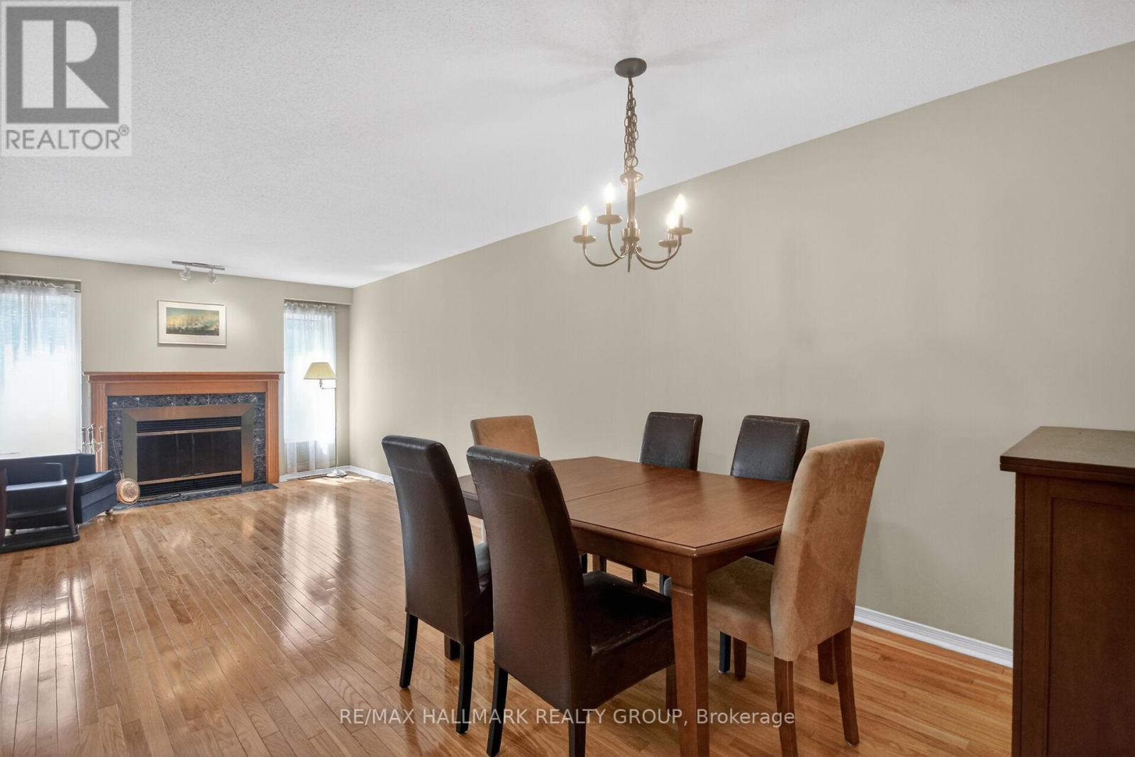 80 Scarlet Court, Ottawa, Ontario  K1T 3R6 - Photo 7 - X13419796