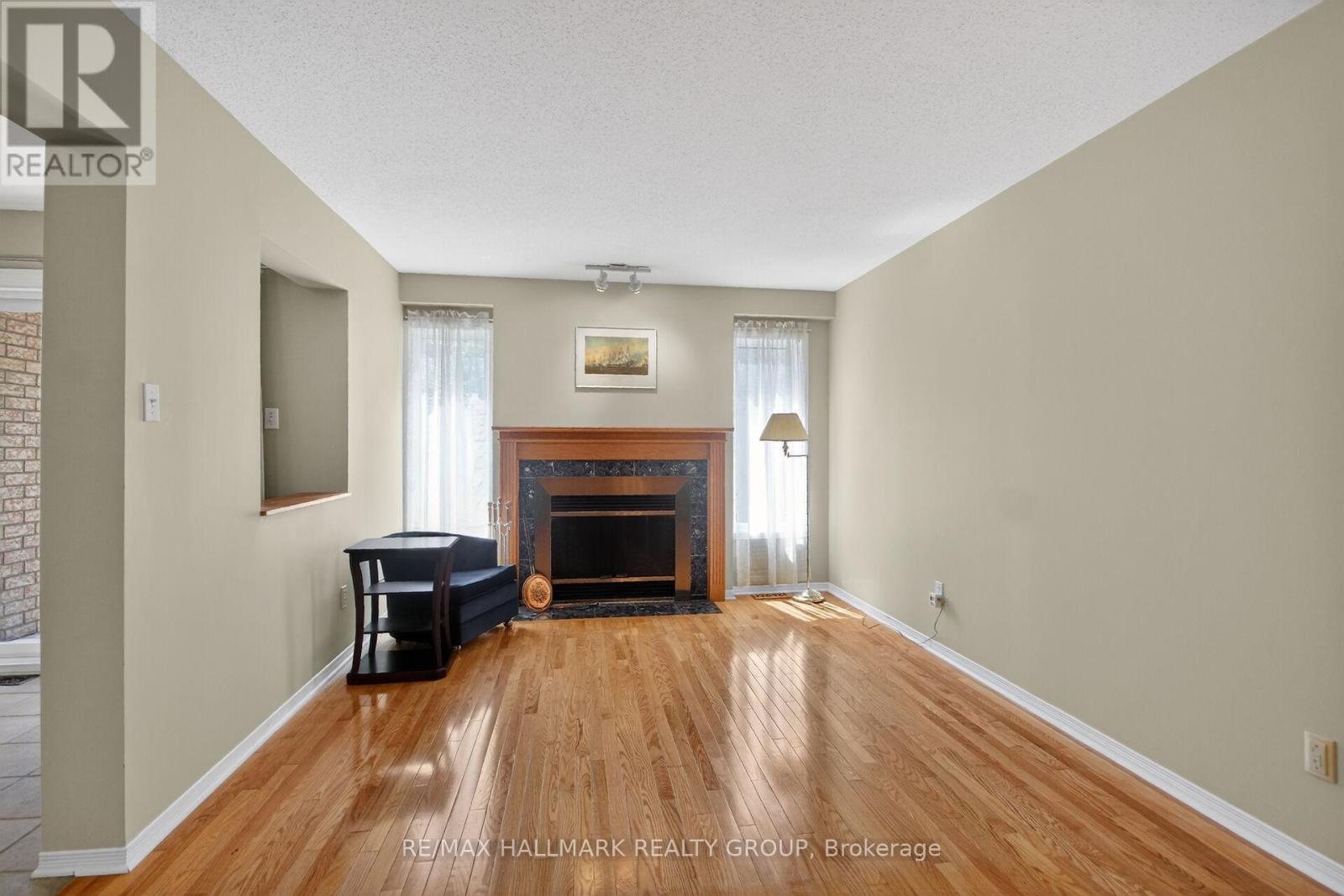 80 Scarlet Court, Ottawa, Ontario  K1T 3R6 - Photo 9 - X13419796