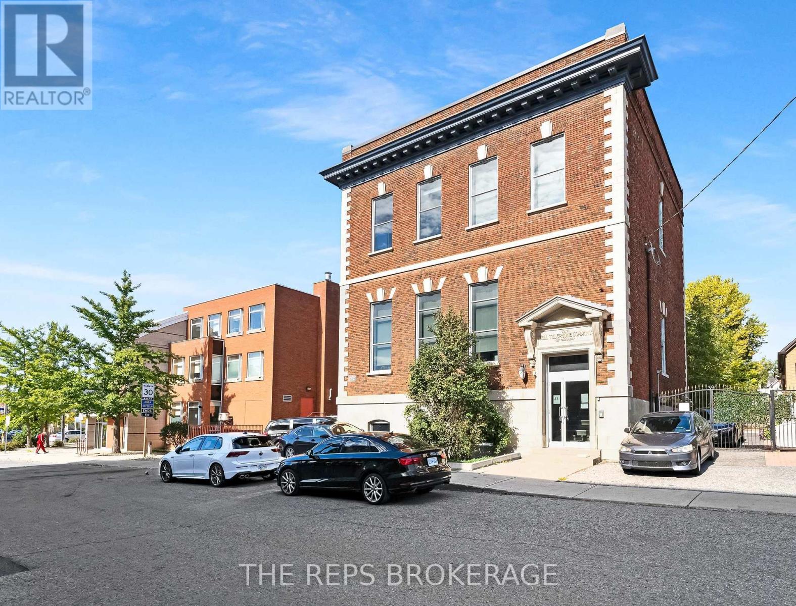43 Eccles Street, Ottawa, Ontario  K1R 6S3 - Photo 3 - X13420040